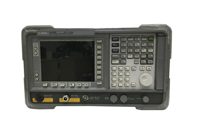 E4405B.jpg
